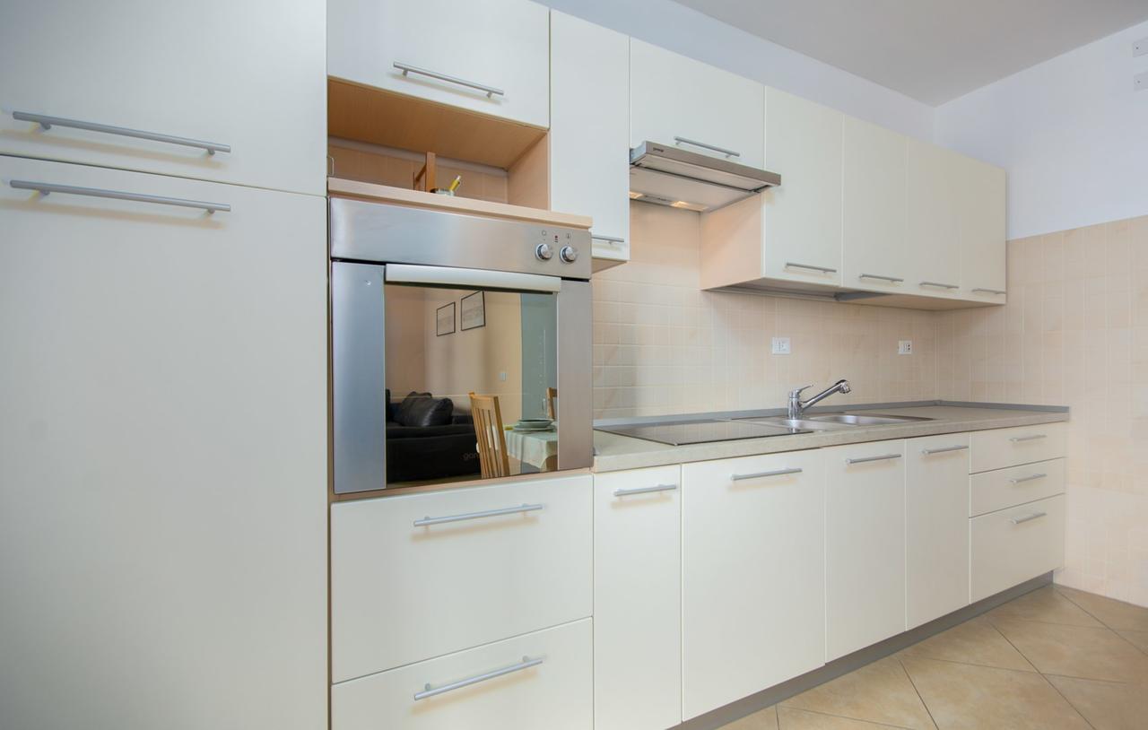 Apartment Riva Пореч Экстерьер фото