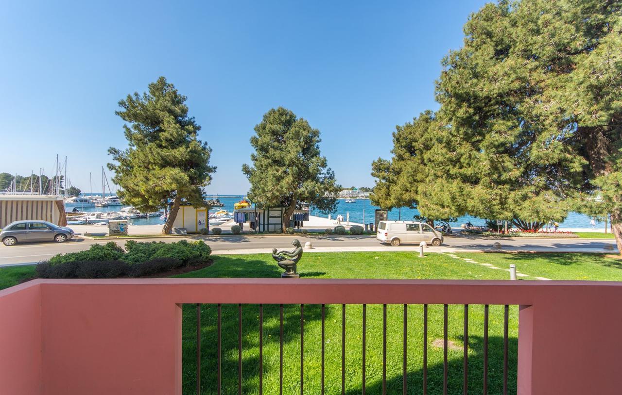 Apartment Riva Пореч Экстерьер фото