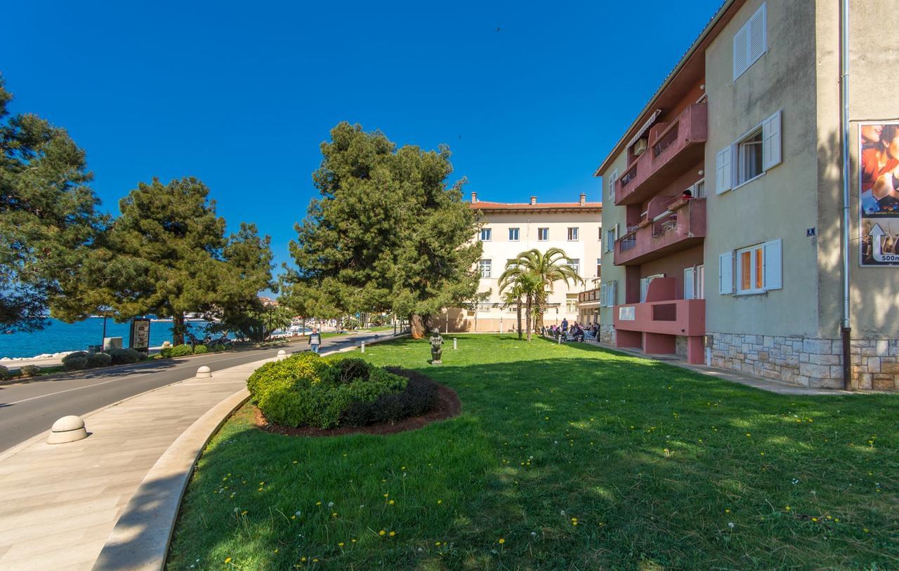 Apartment Riva Пореч Экстерьер фото